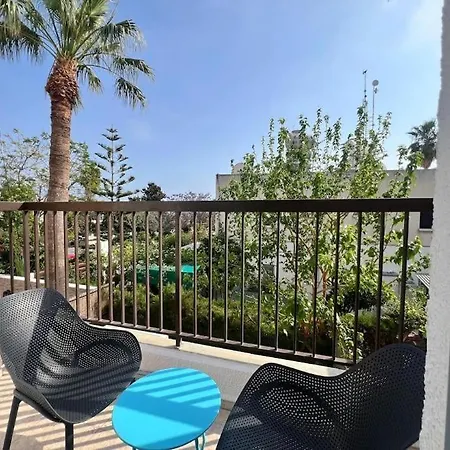 דירה Margarita Gardens Two 1bed Flats 500m From Sea *
